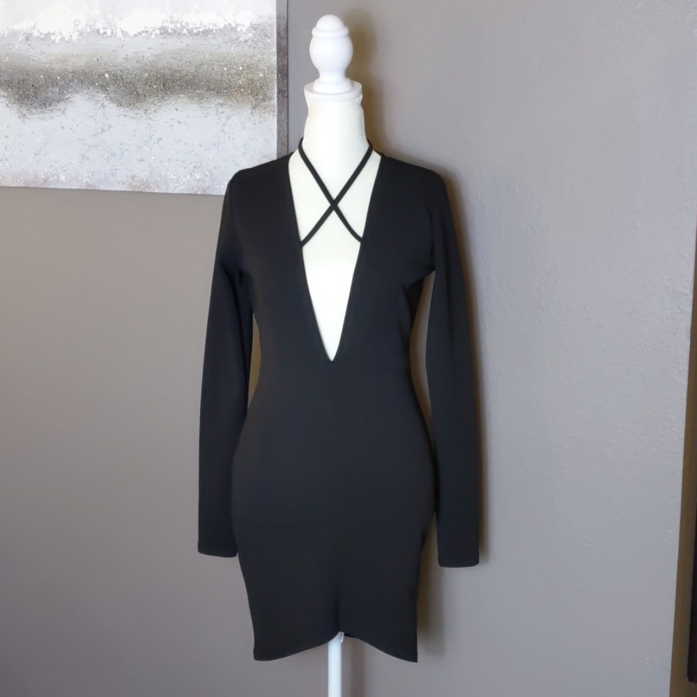 NWT Misguided Plunge Kris Kross Neck Bodycon Dress